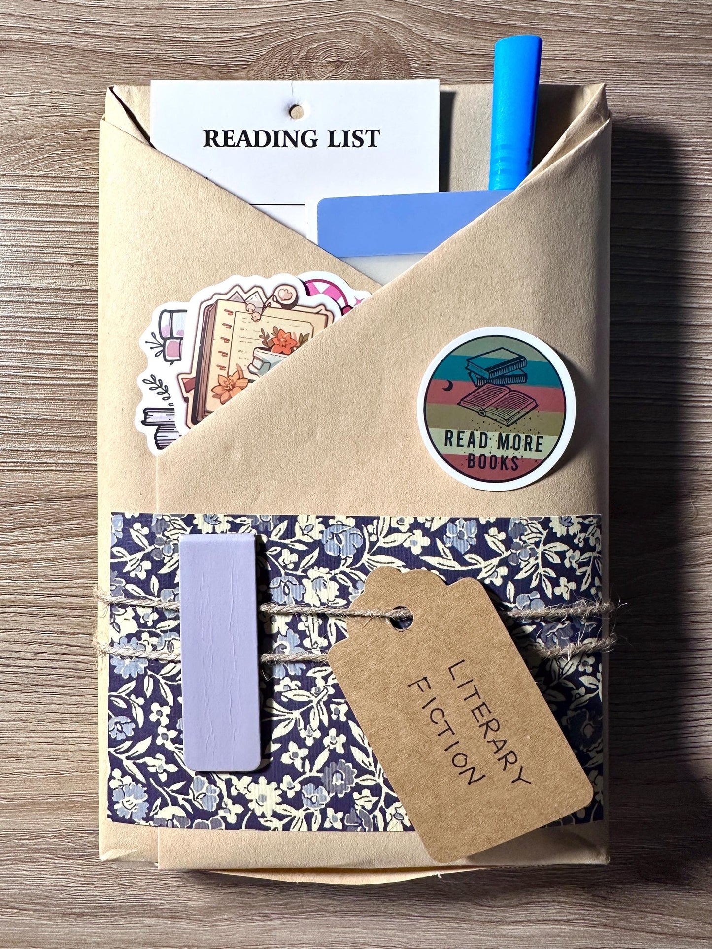 EVENT PRE-ORDER Blind Date with a Book | Choose your Genre